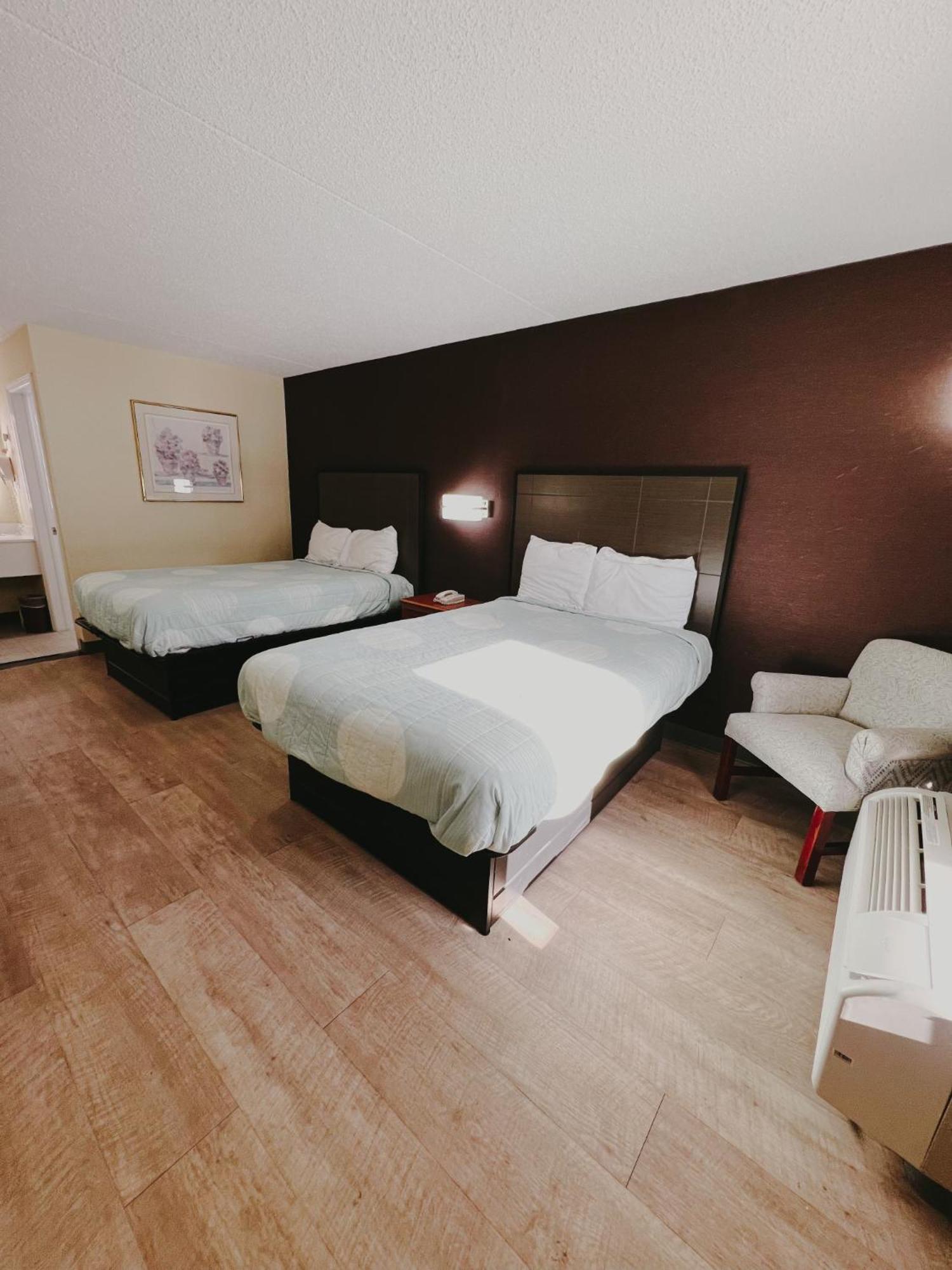 Travel Inn New Castle Airport Extérieur photo