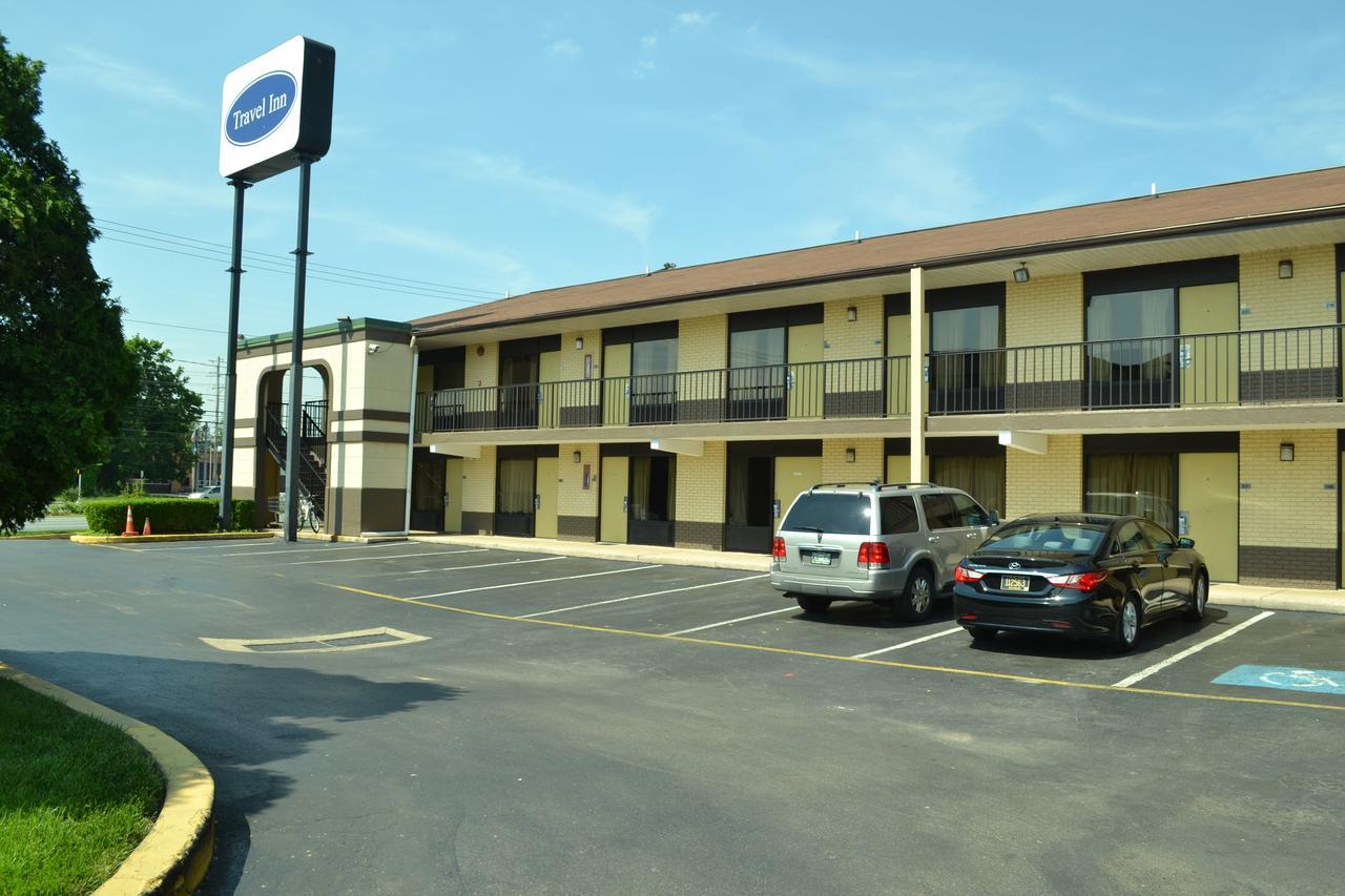 Travel Inn New Castle Airport Extérieur photo