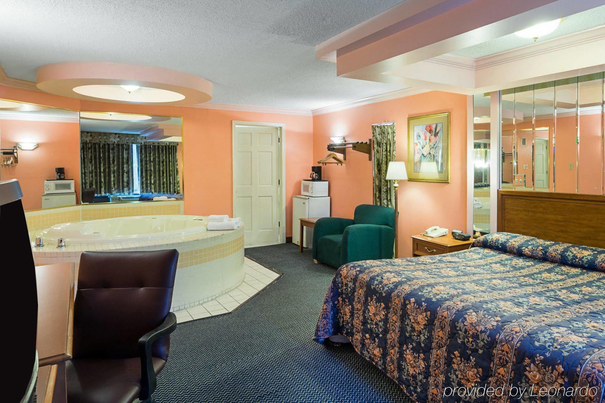 Travel Inn New Castle Airport Extérieur photo